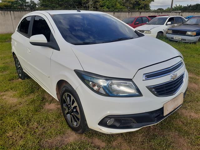 CHEVROLET ONIX 14MT LTZ 20142015