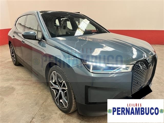 BMW IX XDRIVE40