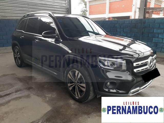 MERCEDES-BENZ GLB200 ADVANCE