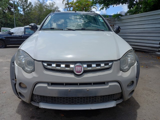 FIAT STRADA ADVENT FLEX ANO 20132014